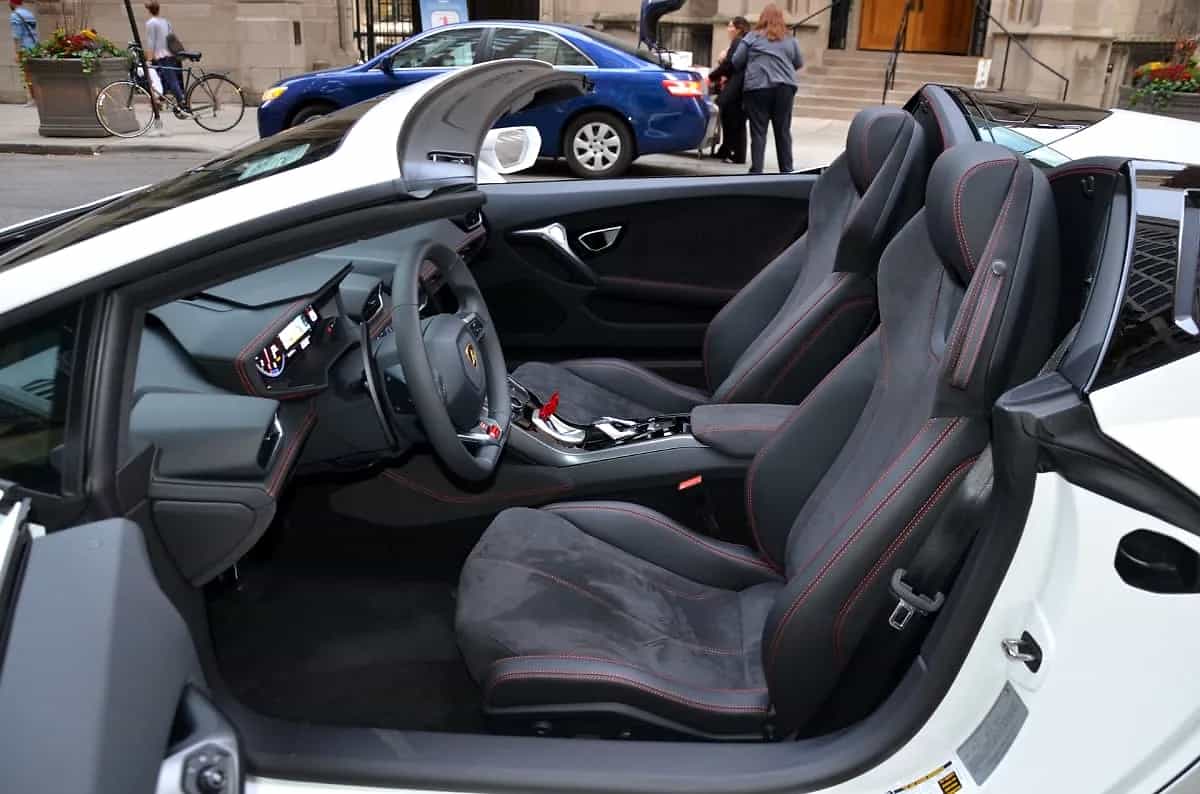 2017 Lamborghini Huracán LP 580-2 Spyder - Photo 3