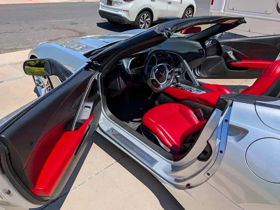 2016 Chevrolet Corvette Stingray Z51 - Photo 3