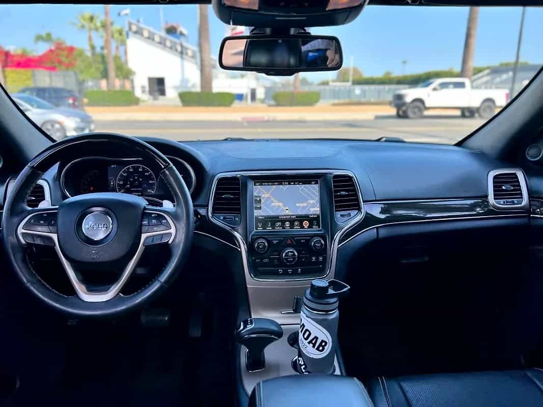 2015 Jeep Grand Cherokee Overland - Photo 2