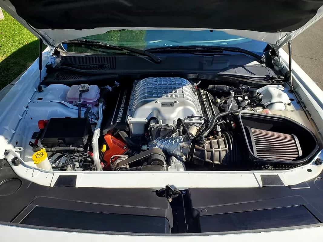 2020 Dodge Challenger SRT Hellcat - Photo 2