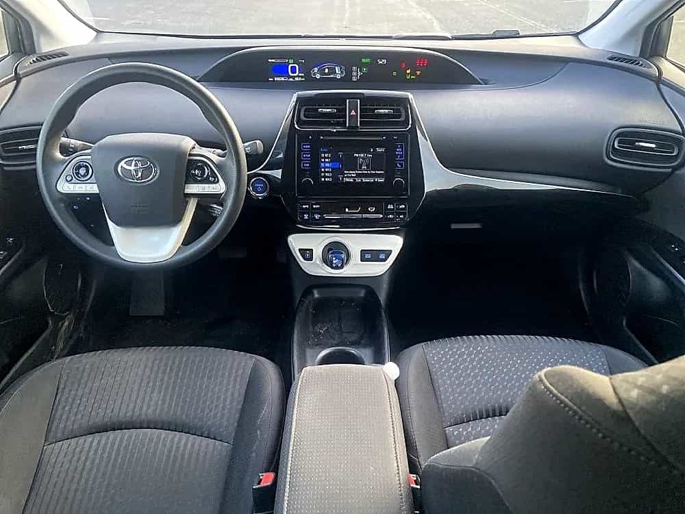 2018 Toyota Prius - Photo 3