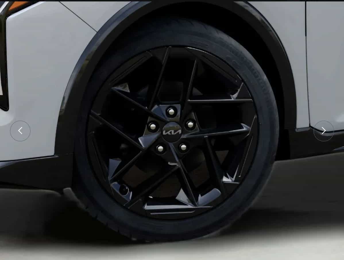 2025 Kia K4 - Photo 4