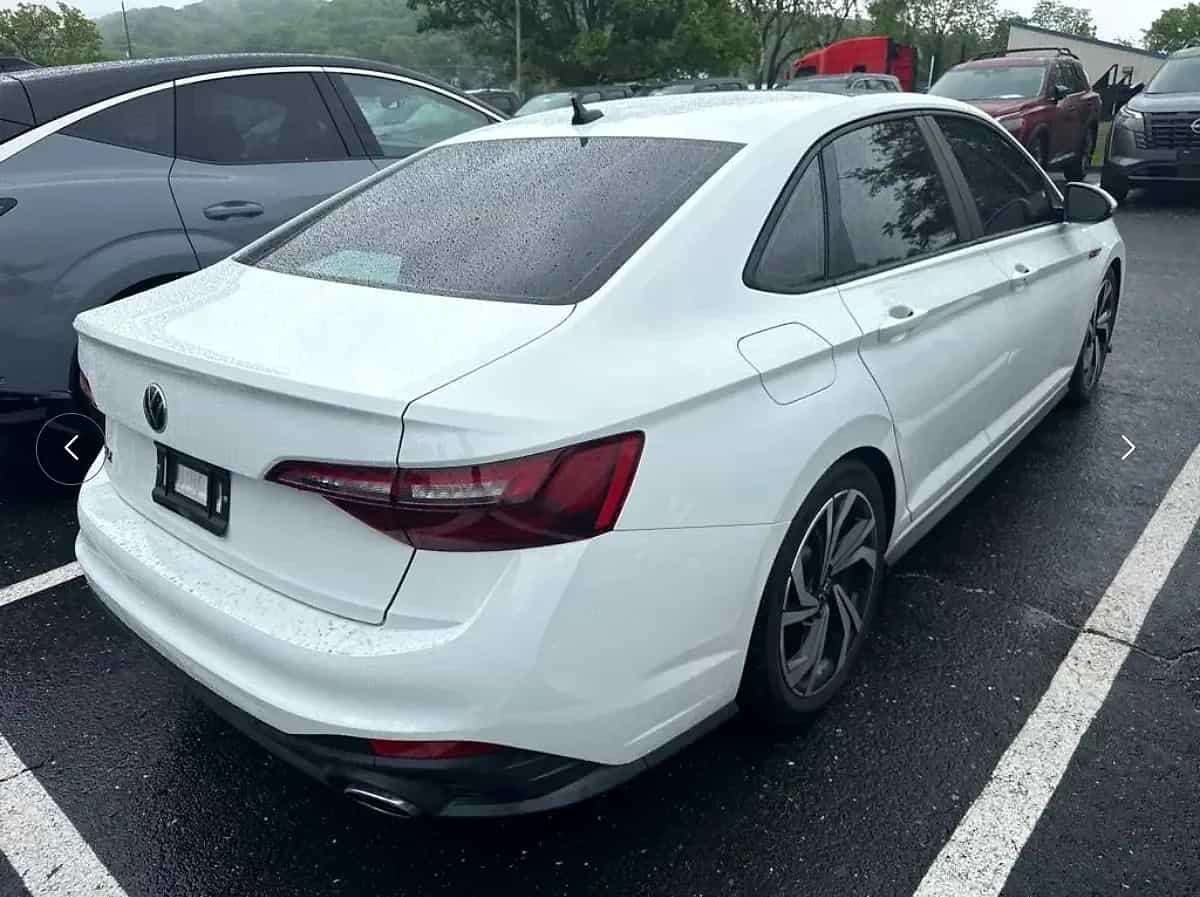 2024 Volkswagen Jetta GLI - Photo 4