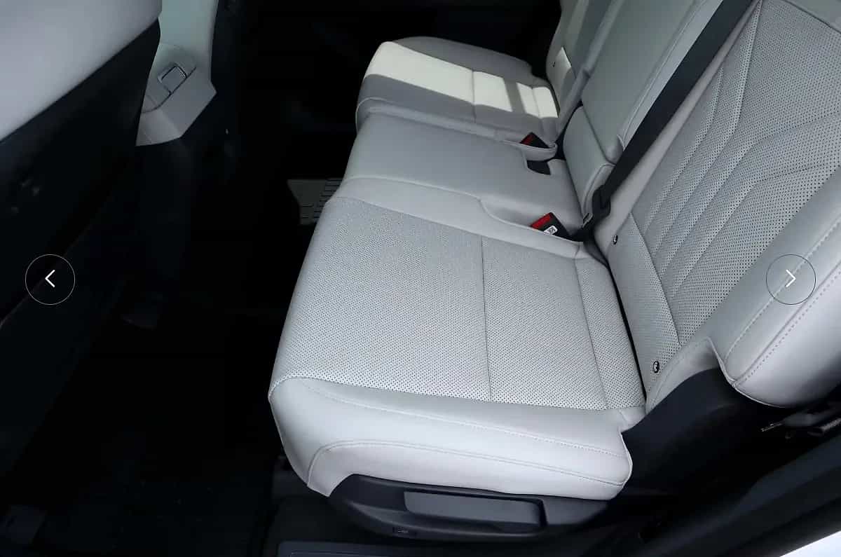 2026 Hyundai Santa Fe - Photo 3