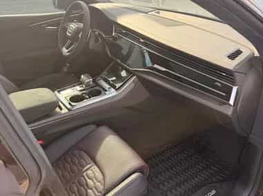 2025 Audi RS Q8 - Photo 3