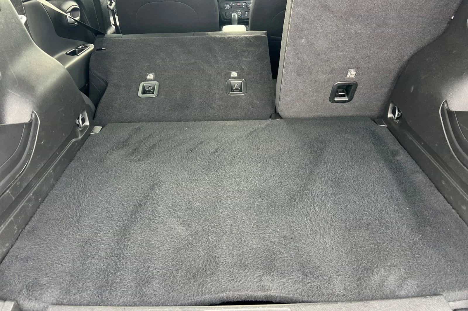 2023 Jeep Renegade - Photo 5