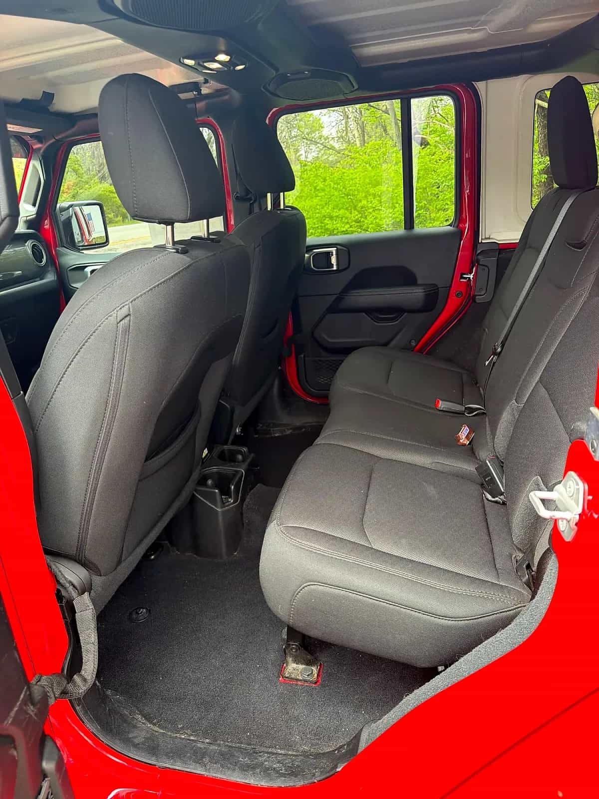 2021 Jeep Wrangler - Photo 4