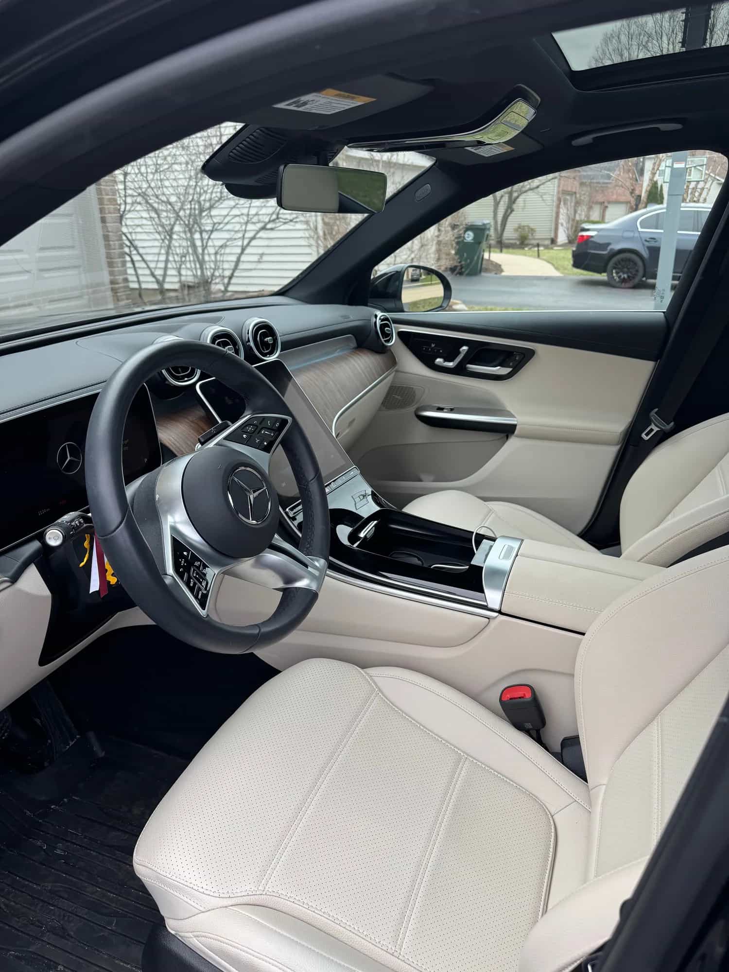 2024 Mercedes-Benz GLC-Class - Photo 2