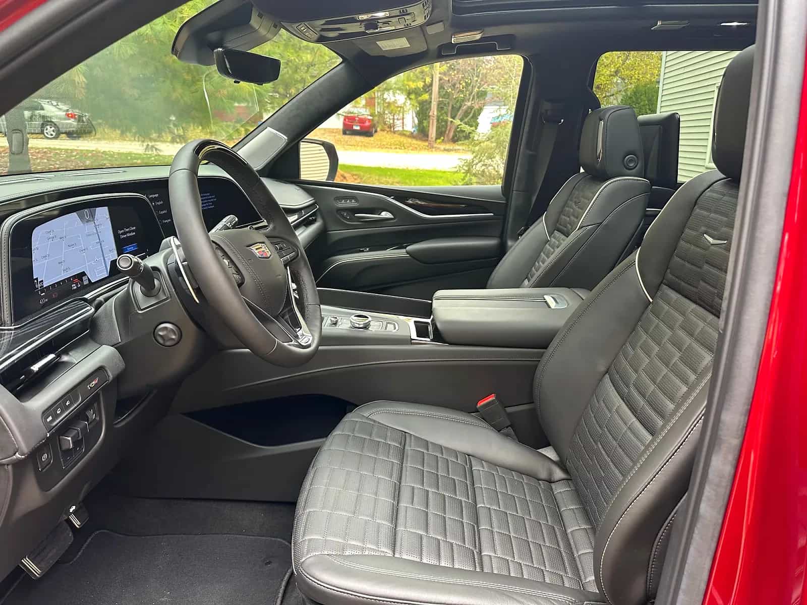 2023 Cadillac Escalade - Photo 3