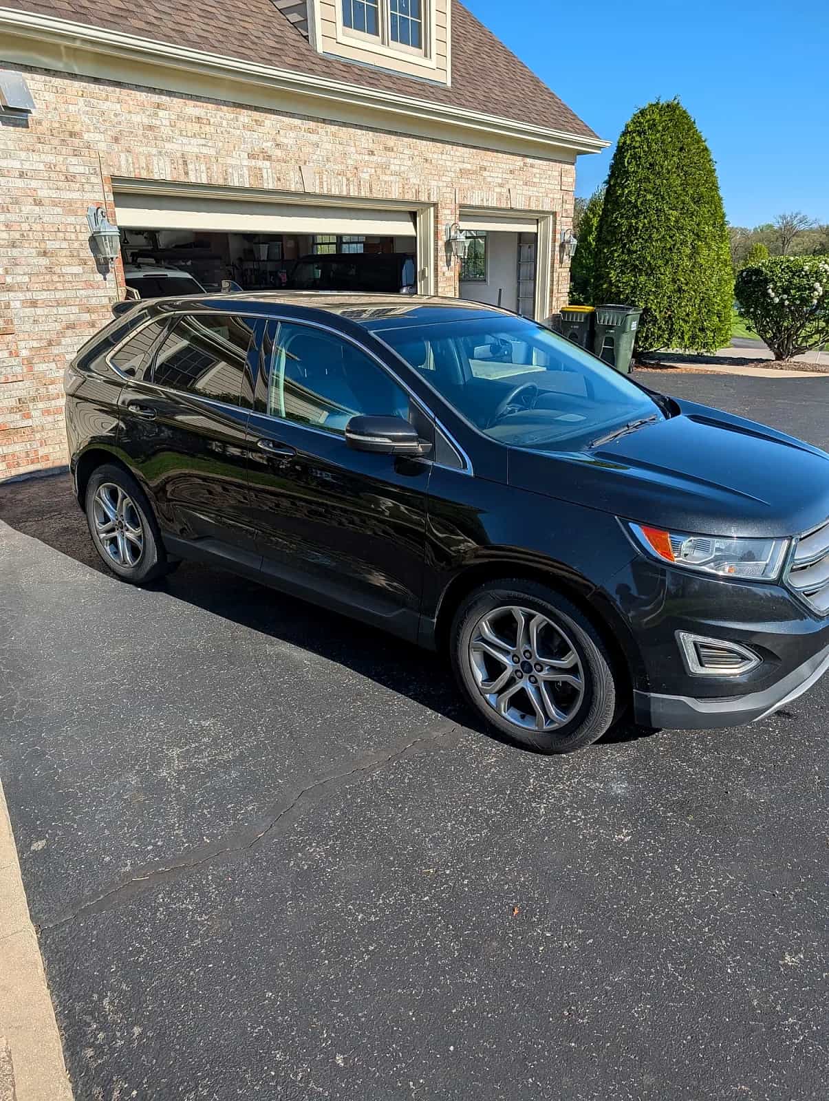 2015 Ford Edge - Photo 2
