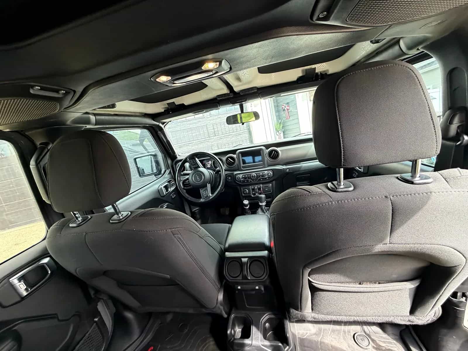 2020 Jeep Gladiator - Photo 4