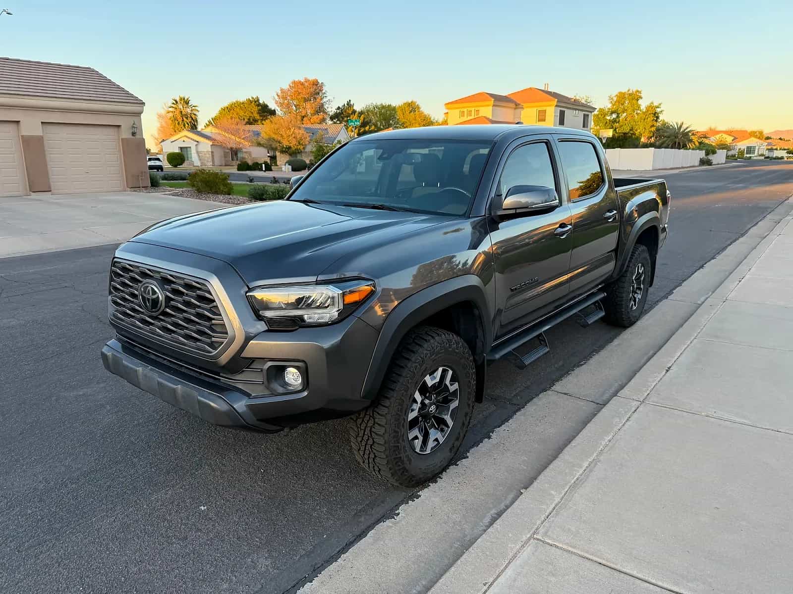 2022 Toyota Tacoma - Photo 3