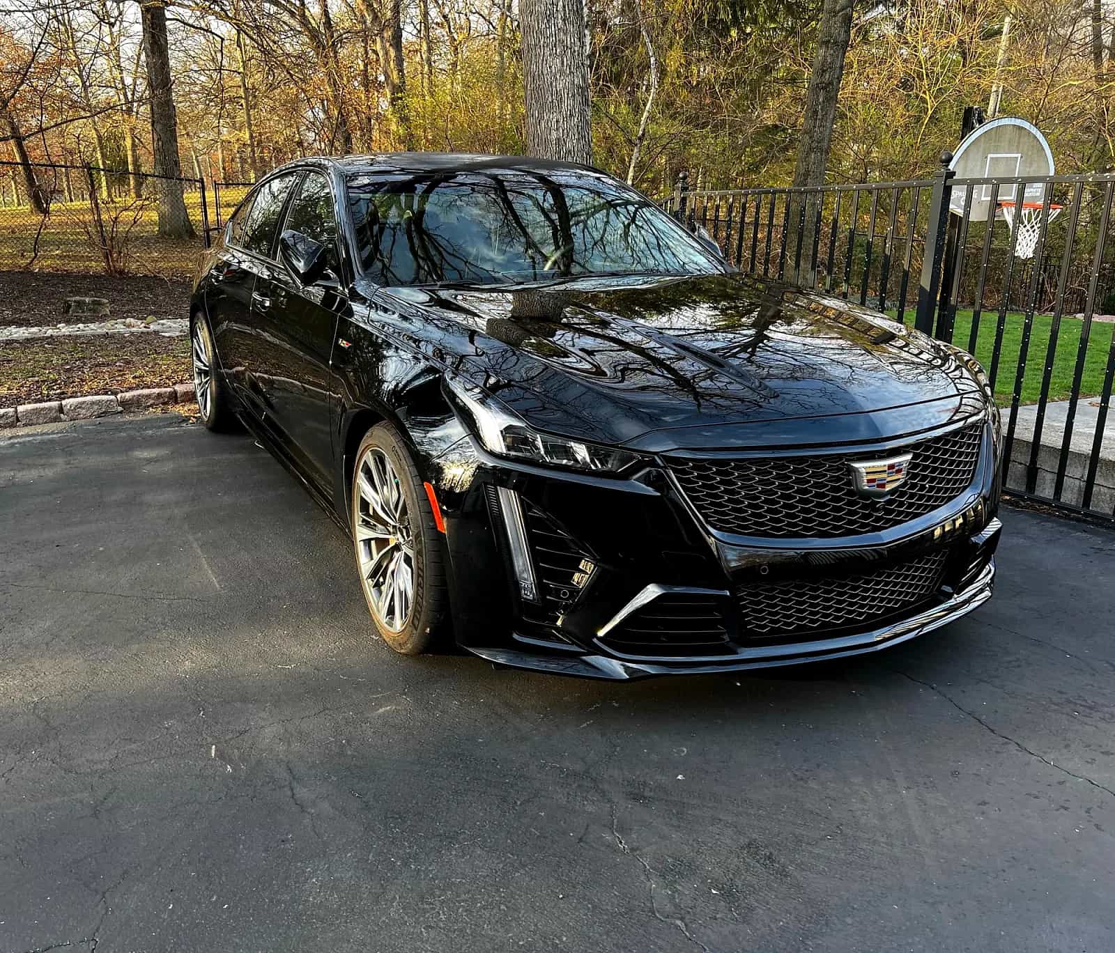 2022 Cadillac CT5 - Photo 2