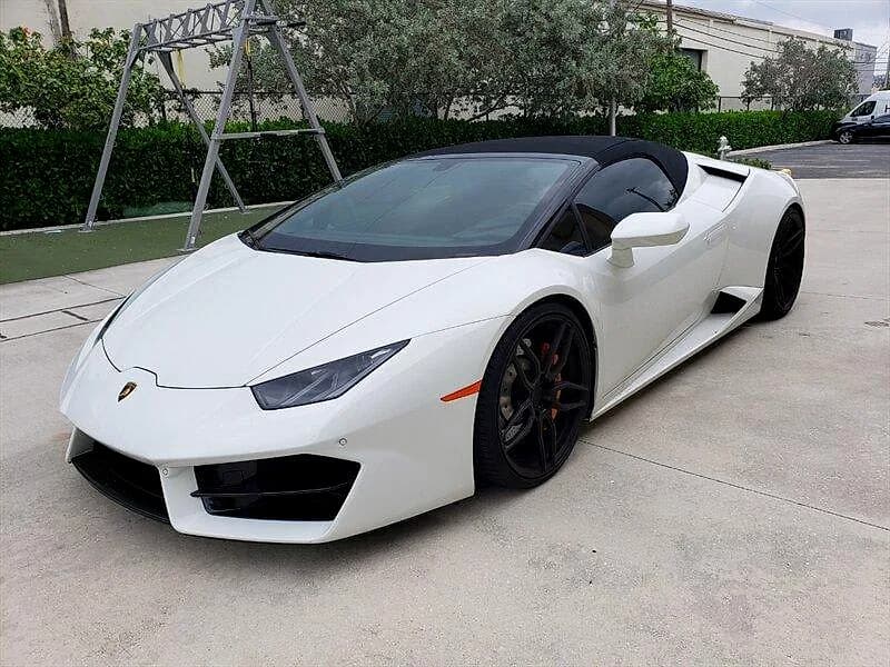 2017 Lamborghini Huracán LP 580-2 Spyder for rent - $1080/day