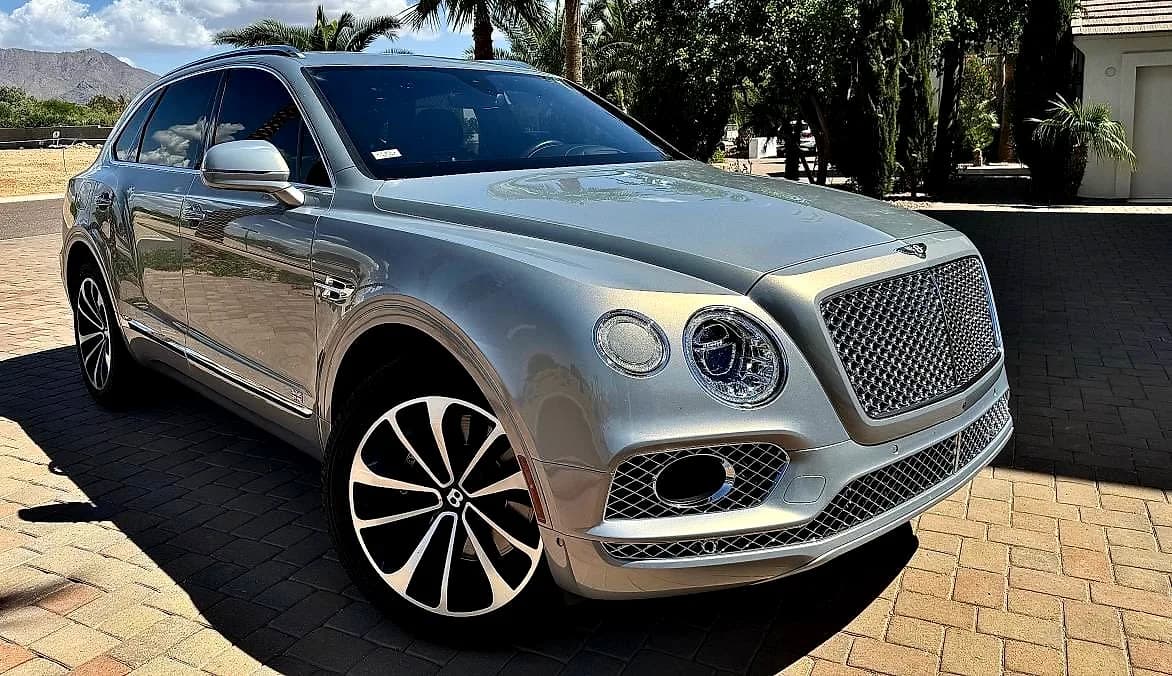 2017 Bentley Bentayga W12 for rent - $450/day