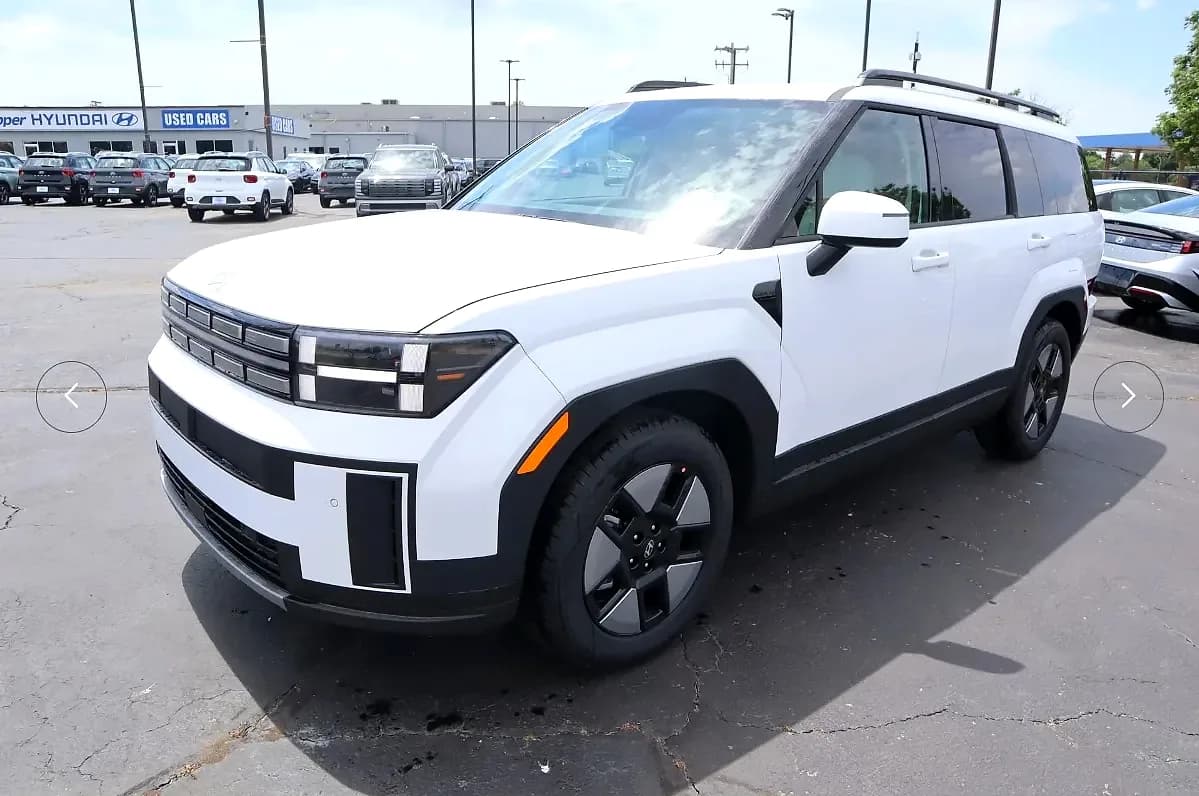 2026 Hyundai Santa Fe for rent - $60/day