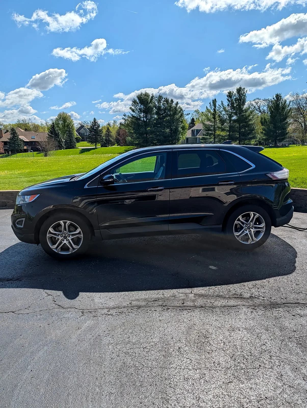 2015 Ford Edge for rent - $85/day