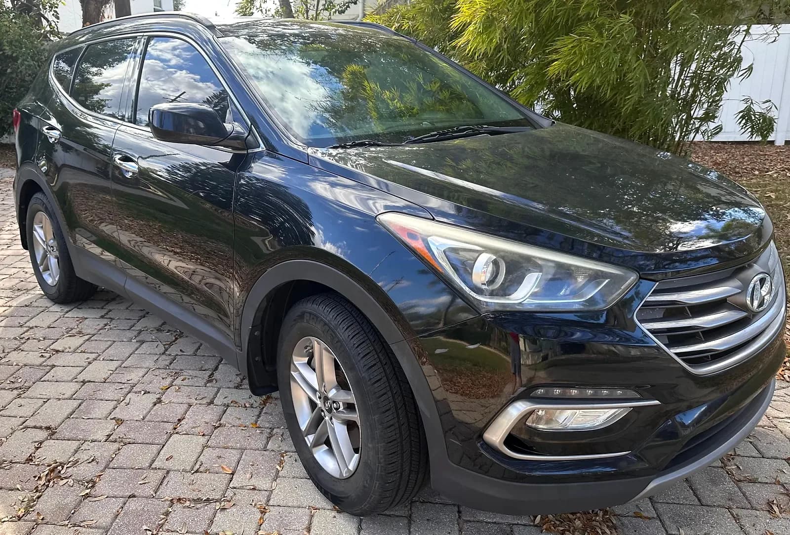2017 Hyundai Santa Fe for rent - $60/day