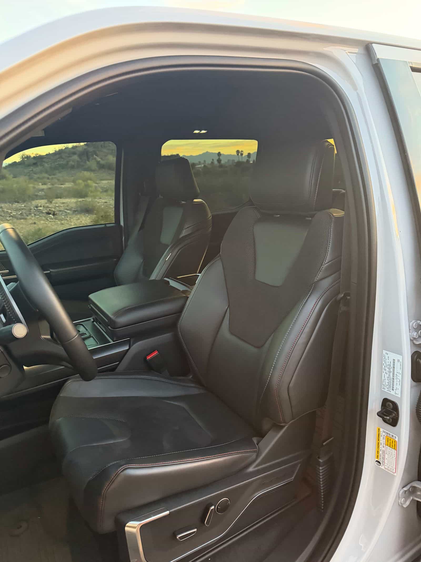 2025 Ford F-150 - Photo 4
