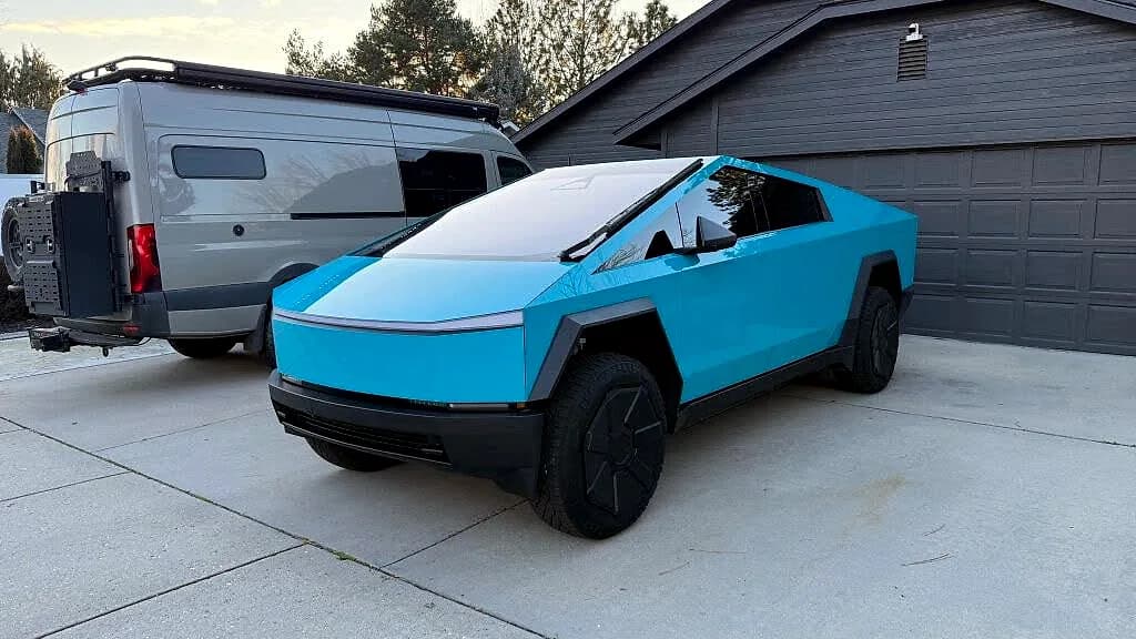 2025 Tesla Cybertruck for rent - $405/day