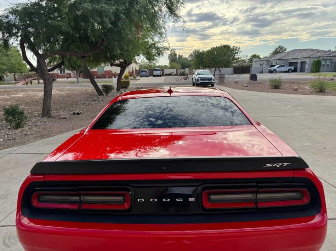 2022 Dodge Challenger SRT Hellcat - Photo 2