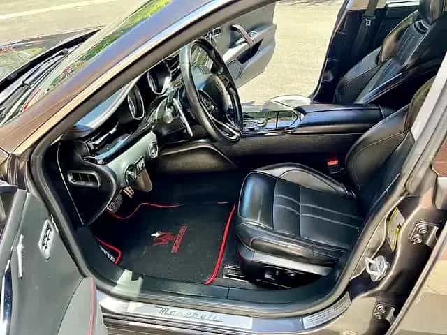 2017 Maserati Quattroporte S GranSport - Photo 5
