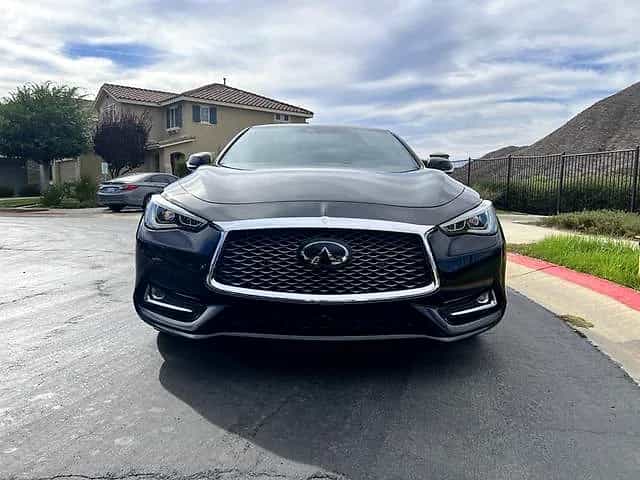 2021 Infiniti Q60 - Photo 4