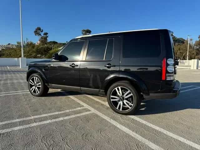 2016 Land Rover LR4 HSE - Photo 3