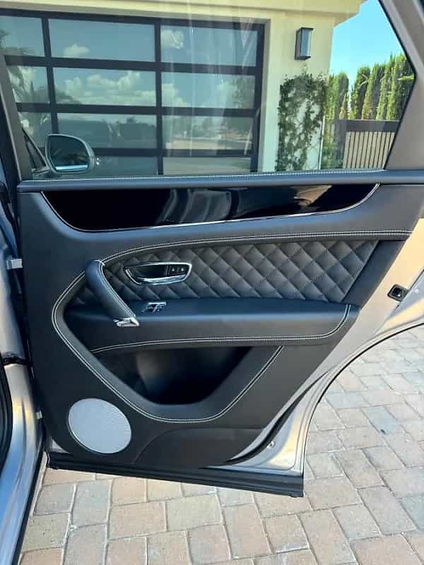 2017 Bentley Bentayga W12 - Photo 5