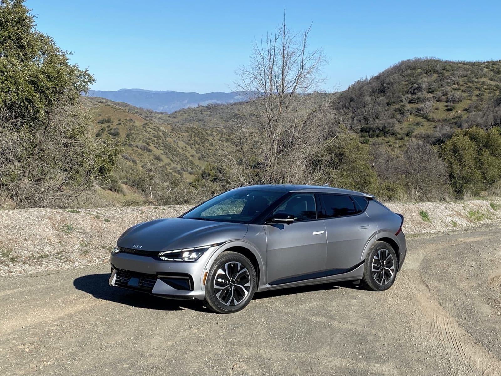 A 2022 Kia EV6 electric car available for rent on ItWhip in Arizona