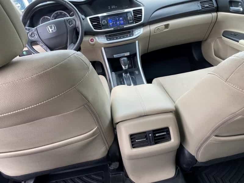 2015 Honda Accord - Photo 4