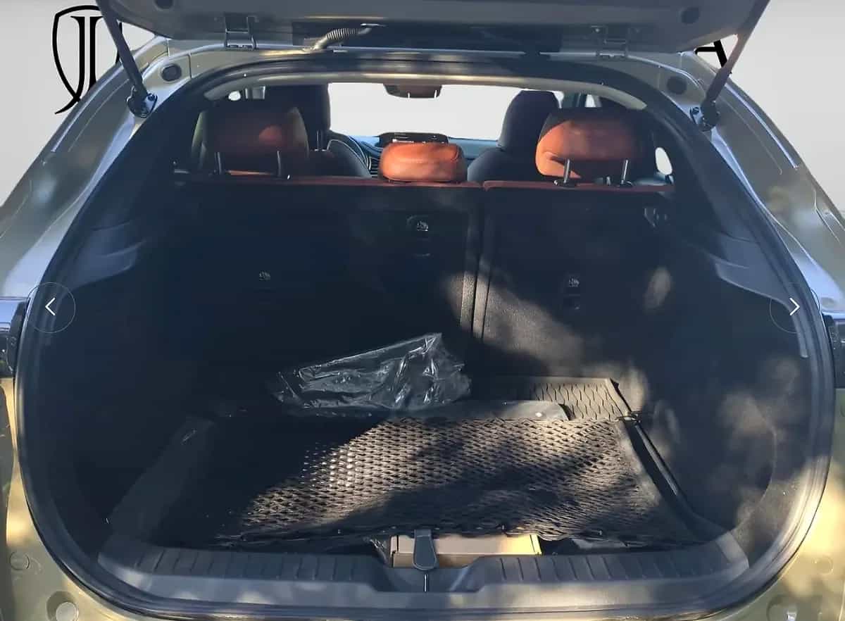 2025 Mazda CX-30 - Photo 4