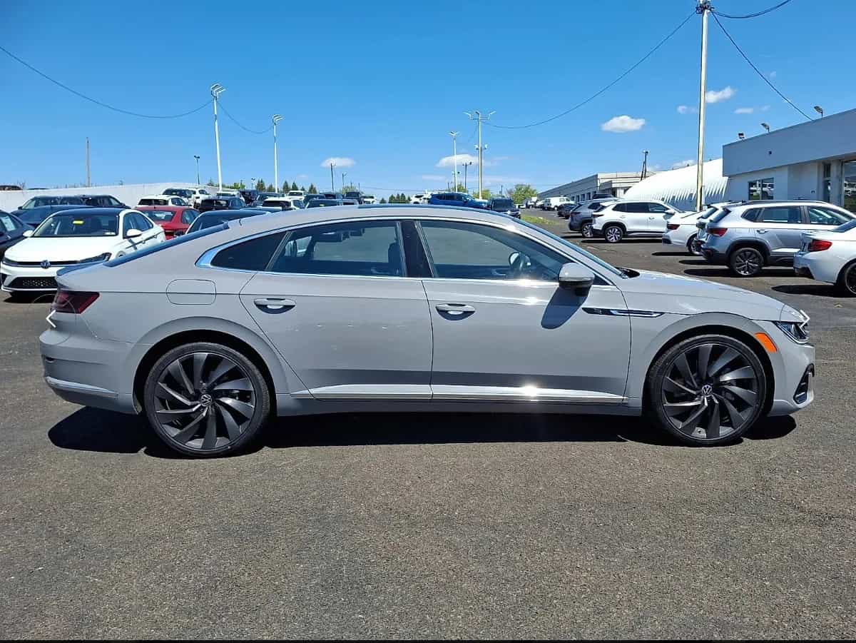 2023 Volkswagen Arteon - Photo 2