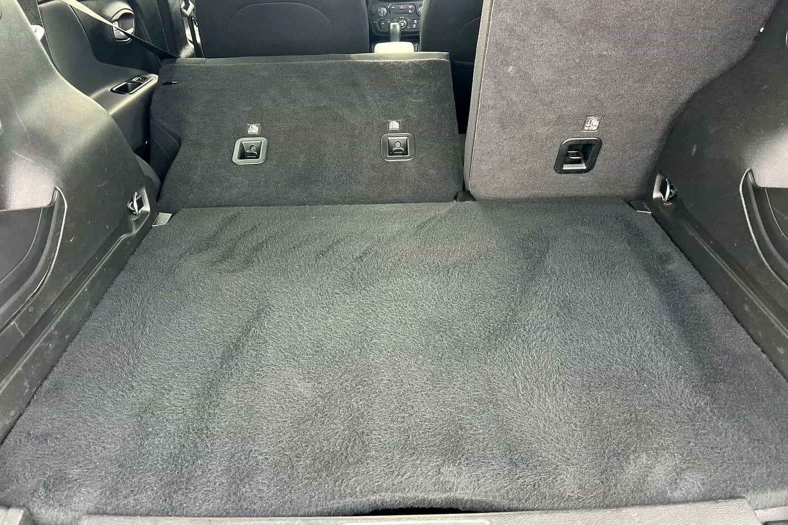 2023 Jeep Renegade - Photo 5