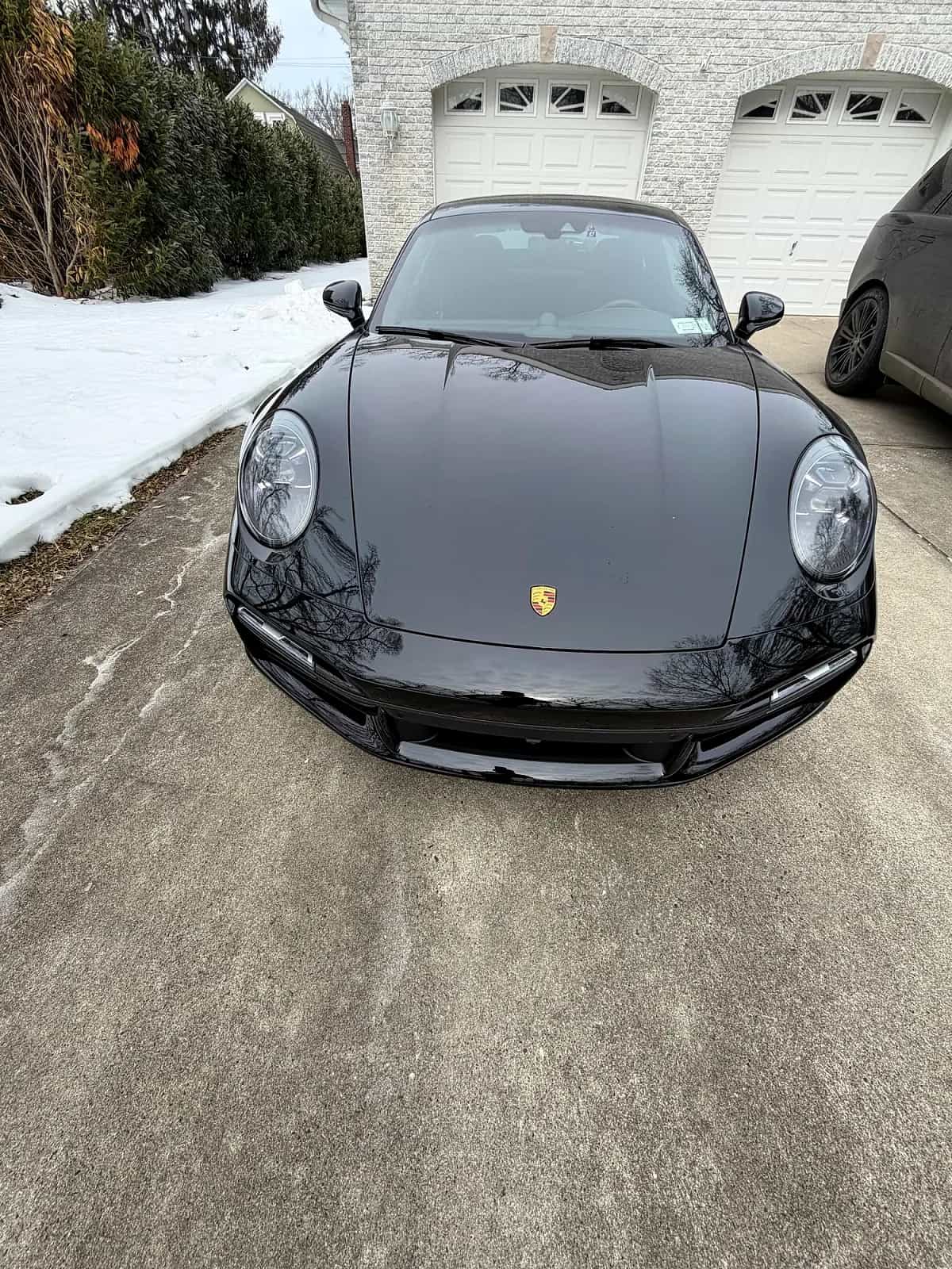 2025 Porsche 911 - Photo 2