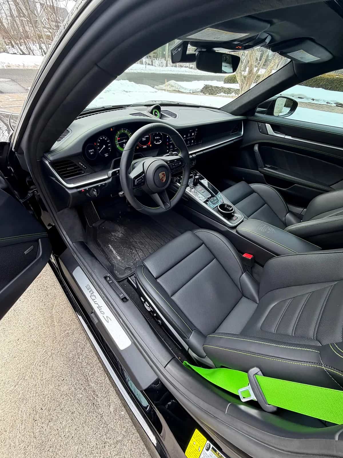 2025 Porsche 911 - Photo 5