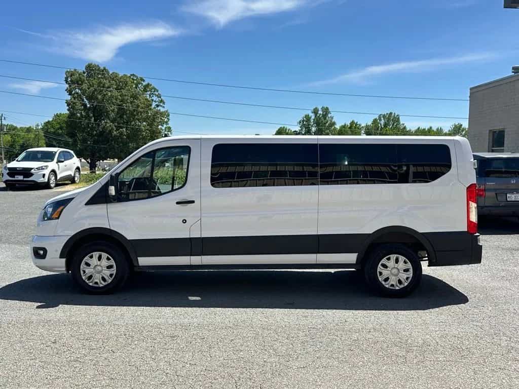 2023 Ford Transit - Photo 2