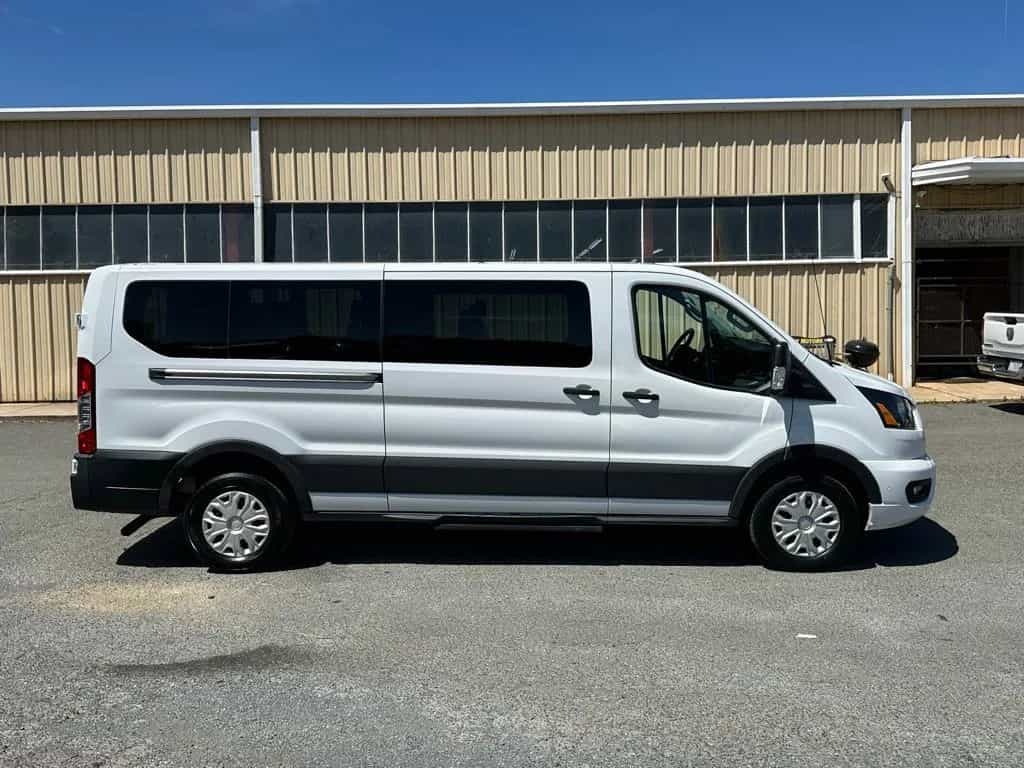 2023 Ford Transit - Photo 3