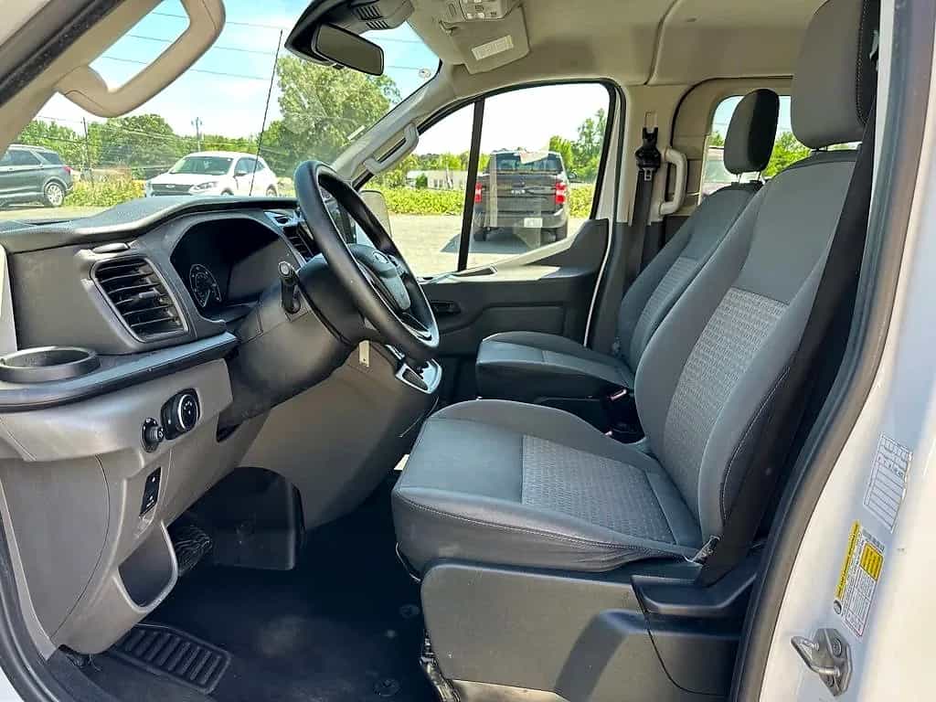 2023 Ford Transit - Photo 5