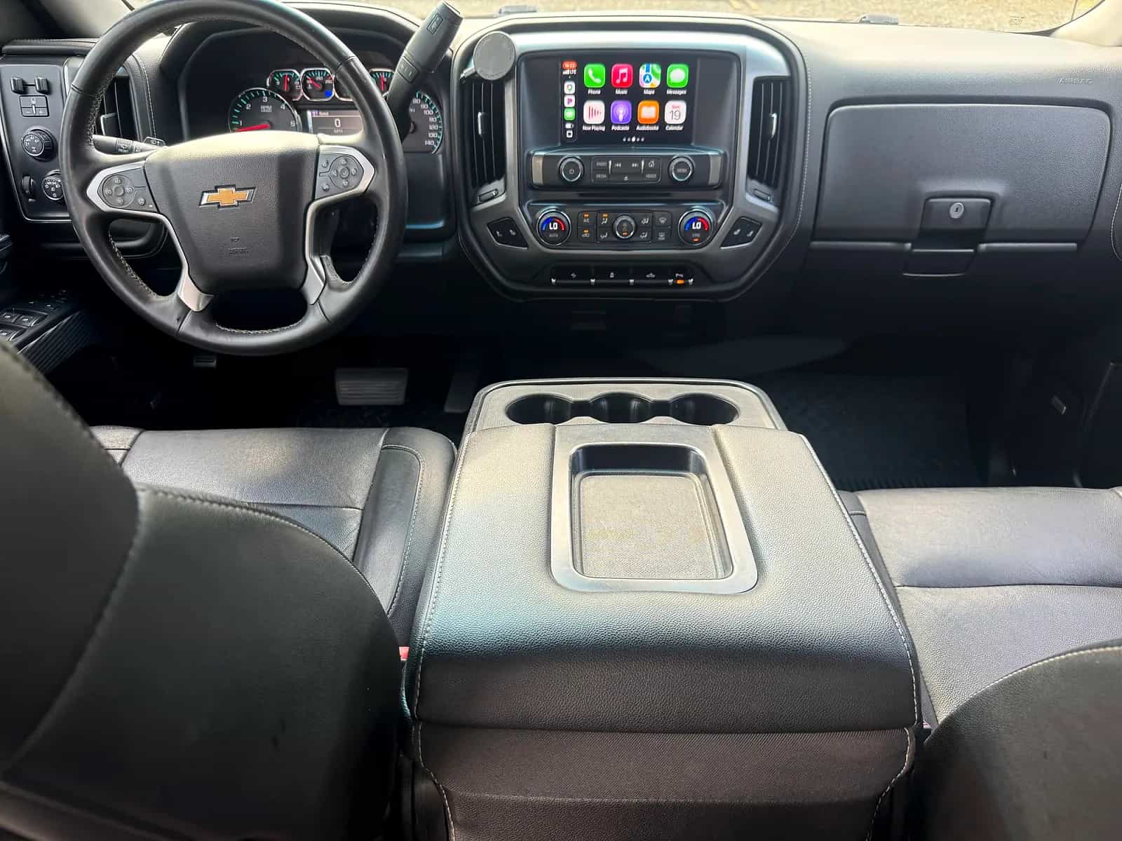 2015 Chevrolet Silverado - Photo 5