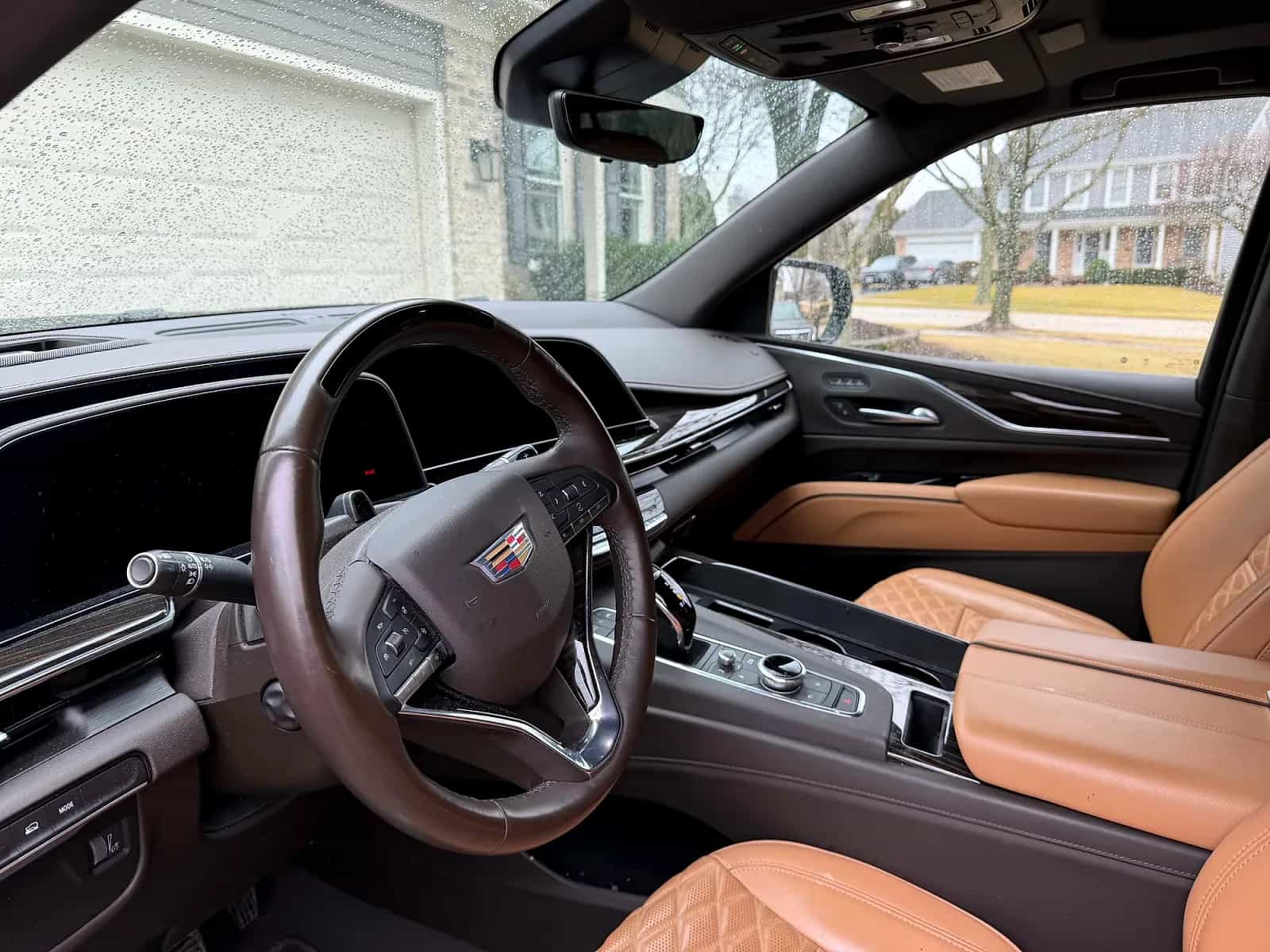 2023 Cadillac Escalade - Photo 3