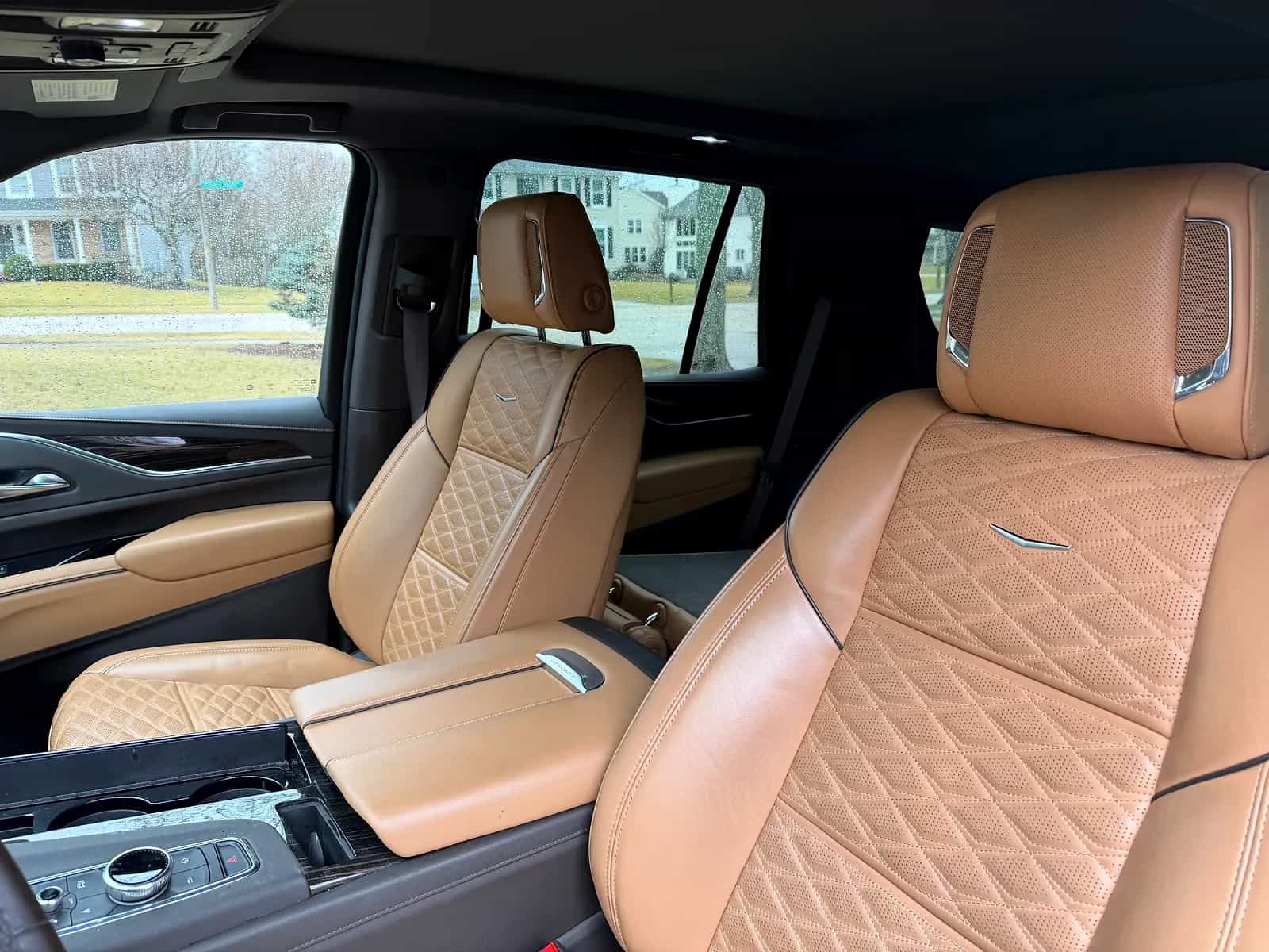 2023 Cadillac Escalade - Photo 4