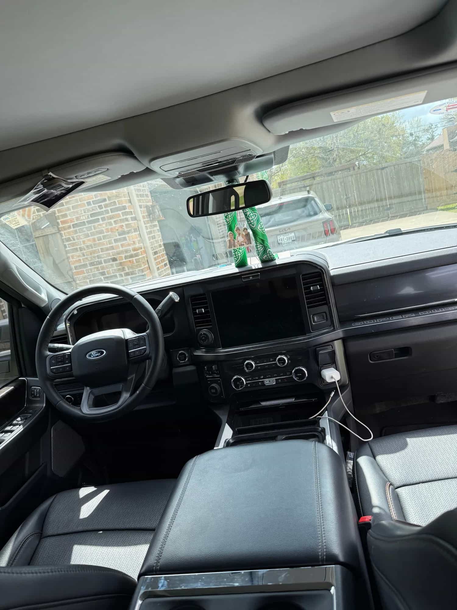 2025 Ford F-350 - Photo 4