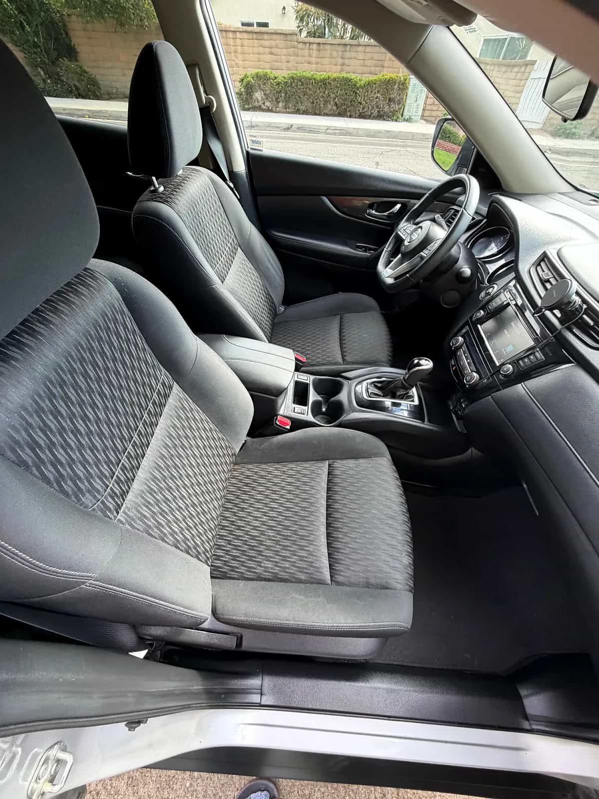 2018 Nissan Rogue - Photo 4