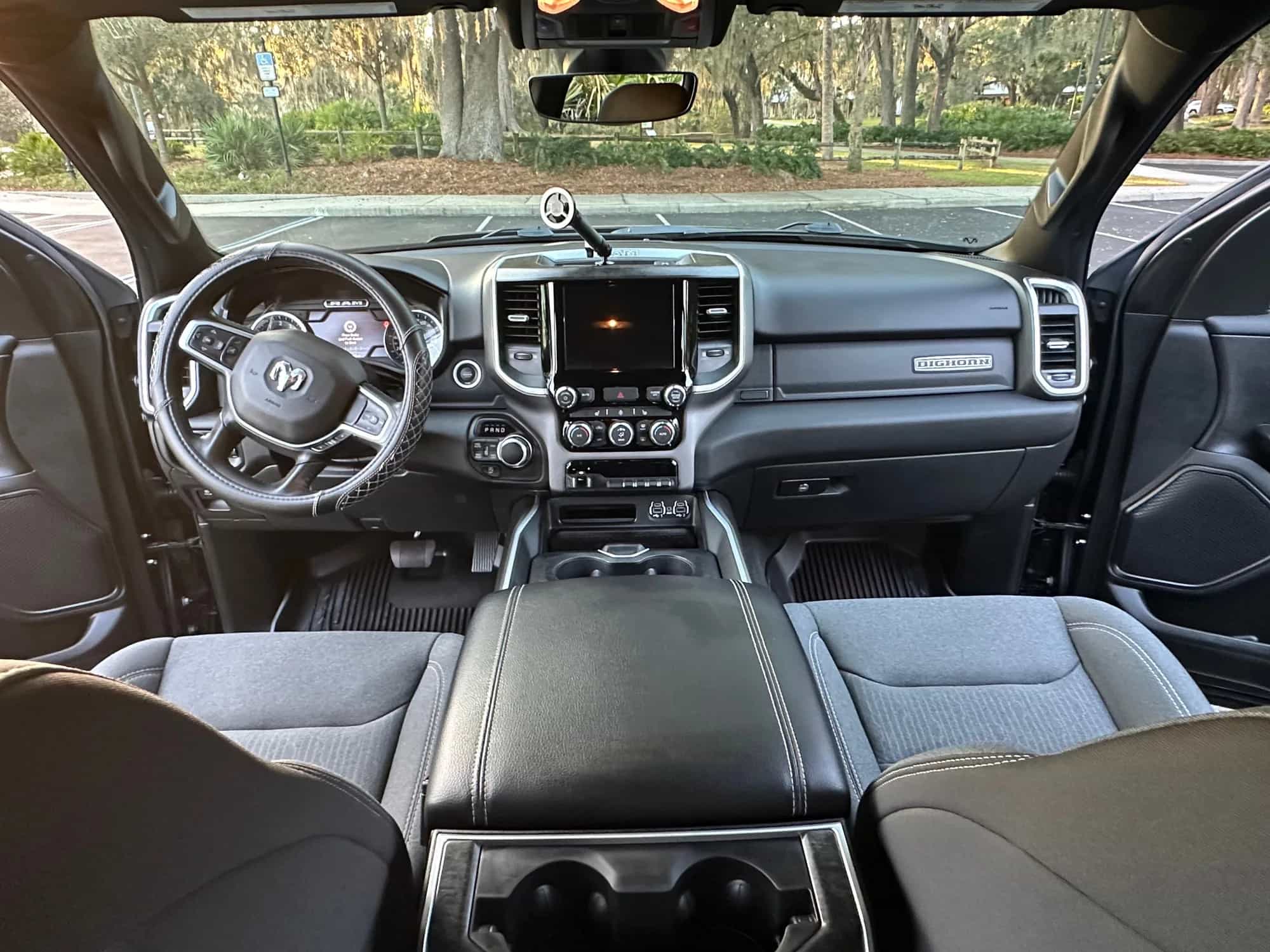 2022 RAM 1500 - Photo 3