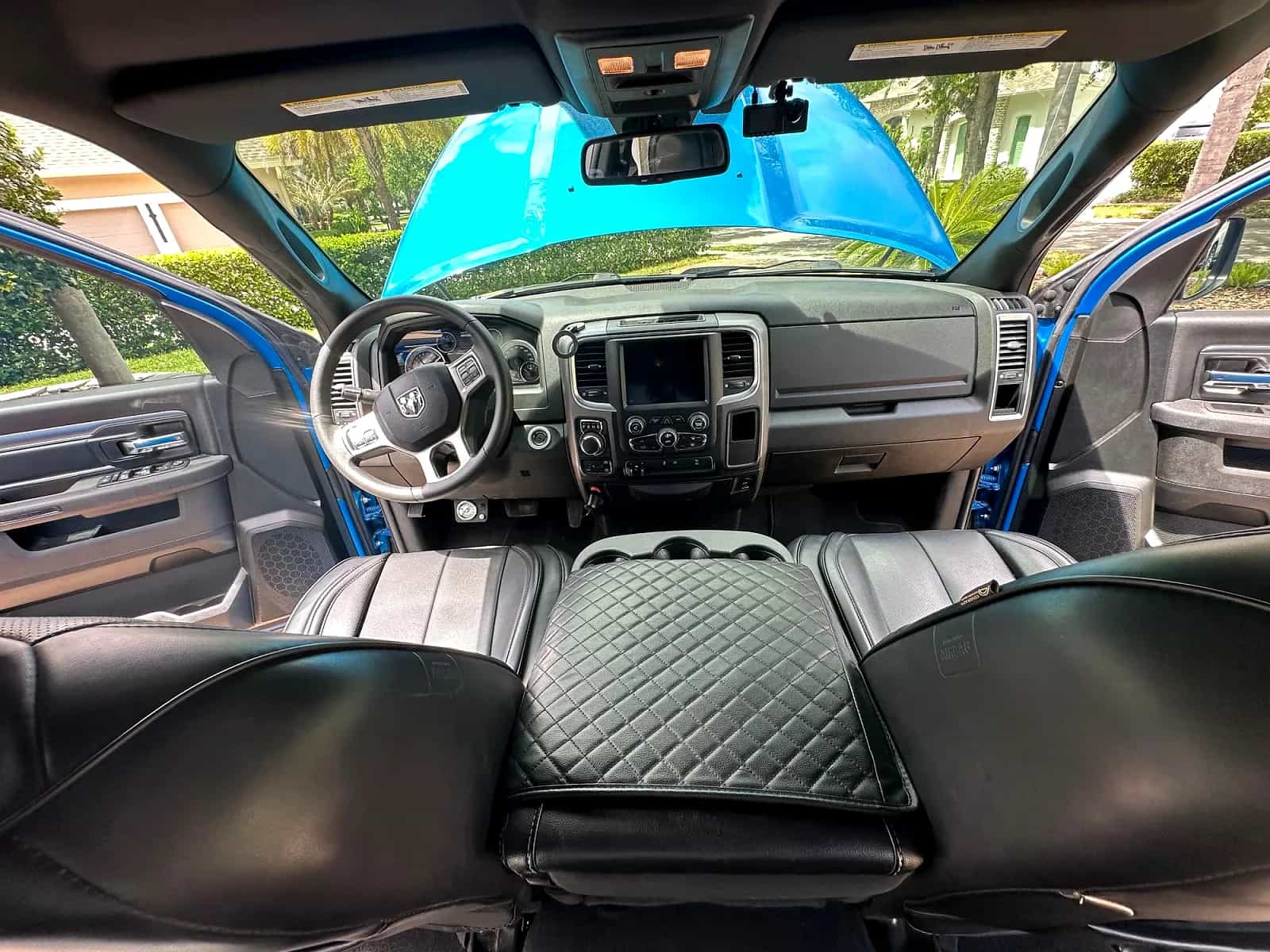 2021 RAM 1500 - Photo 3