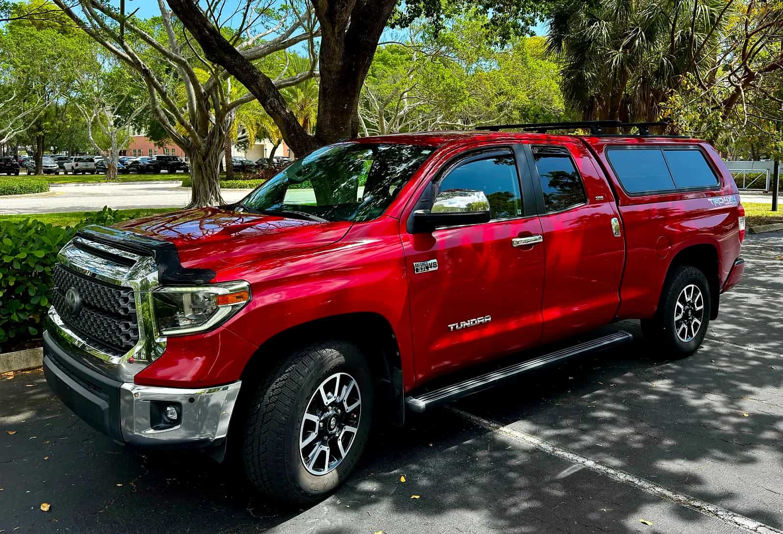 2018 Toyota Tundra - Photo 3