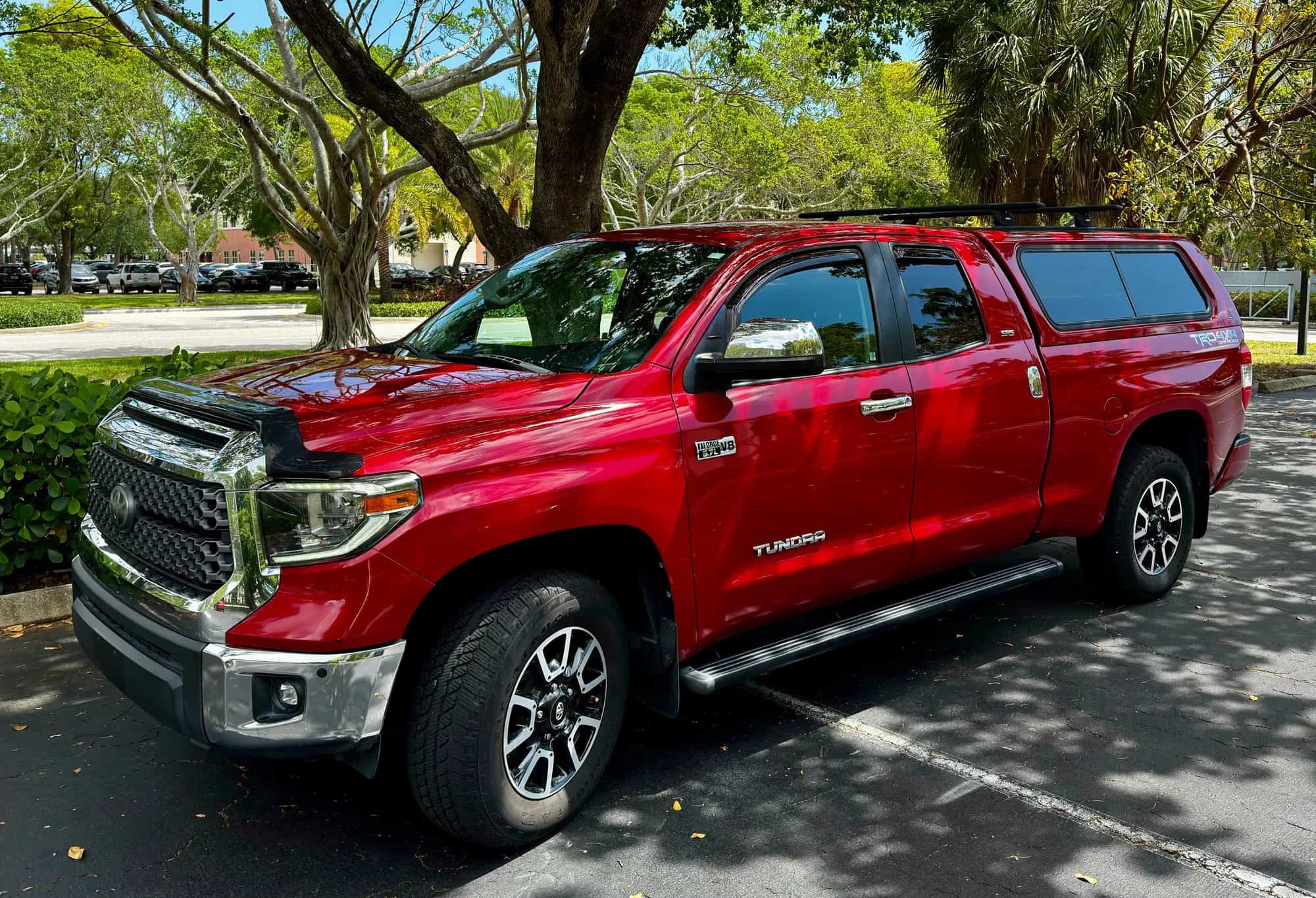 2018 Toyota Tundra - Photo 3