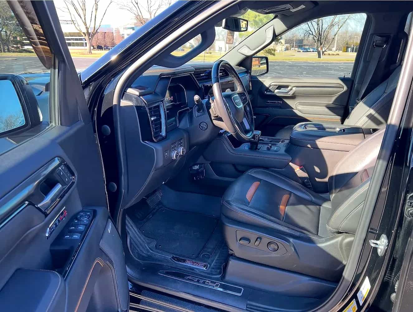 2022 GMC Sierra - Photo 4