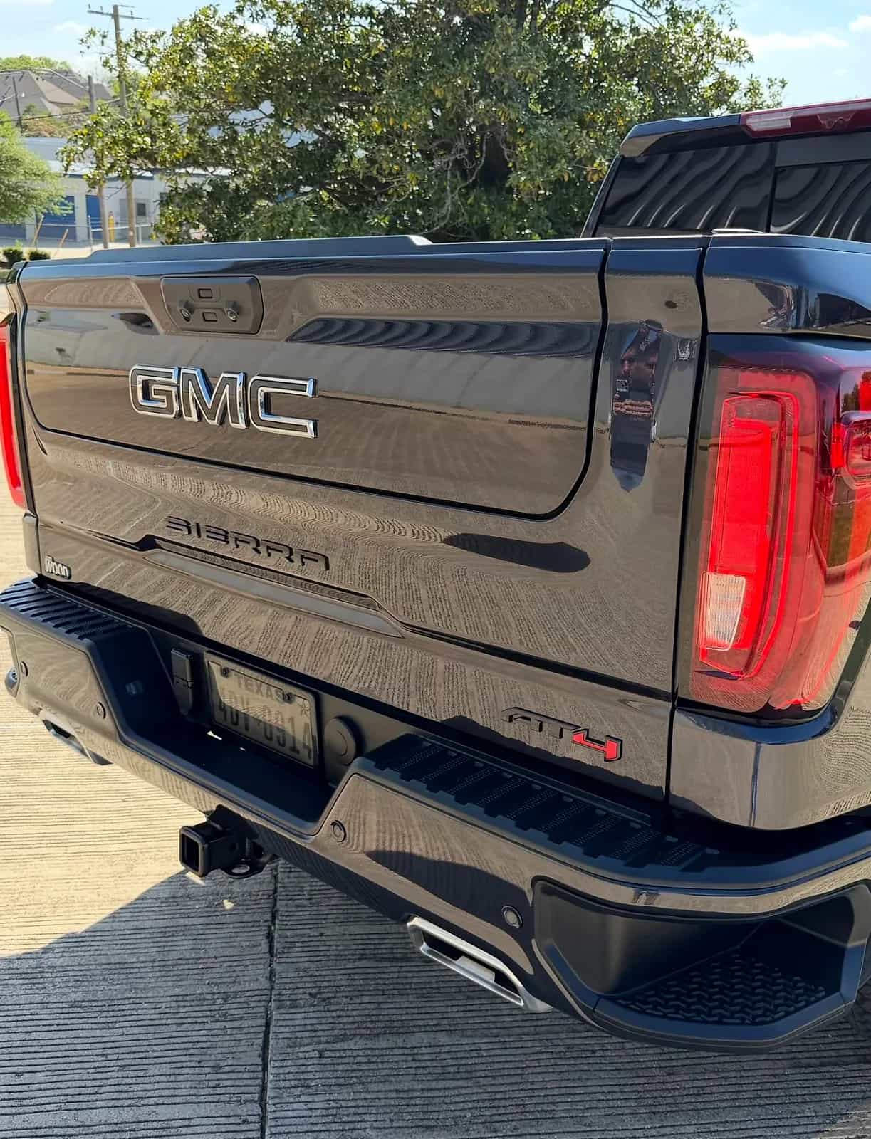 2025 GMC Sierra - Photo 3